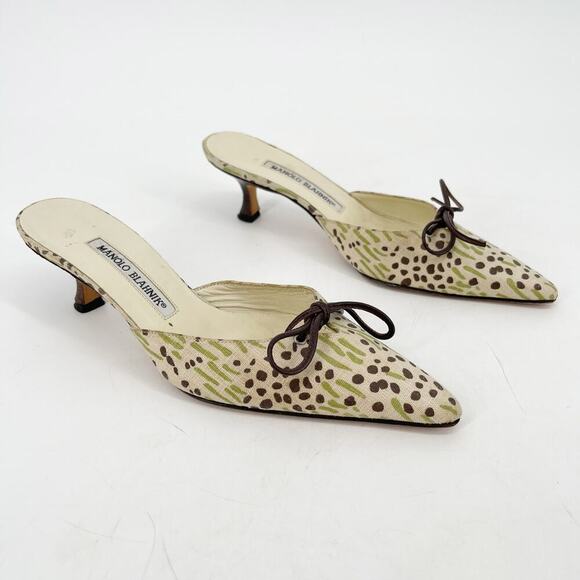 Manolo Blahnik Vintage Beige Green Brown Canvas Bow Pointed Toe Mules IT 36.5 - Picture 1 of 11